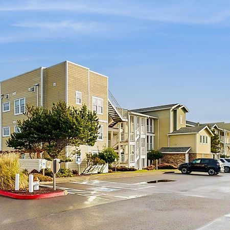 Lighthouse Views Apartment Westport Exterior photo
